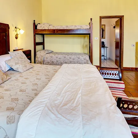 Hotel Fattoria Le Giare *